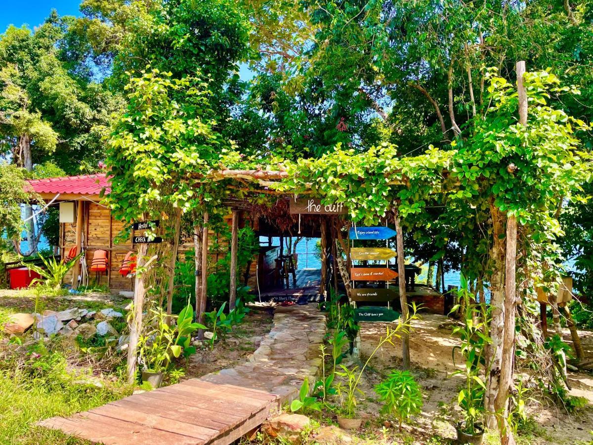 The Cliff Hostel, M'Pay Bay Koh Rong Sanloem Exterior foto